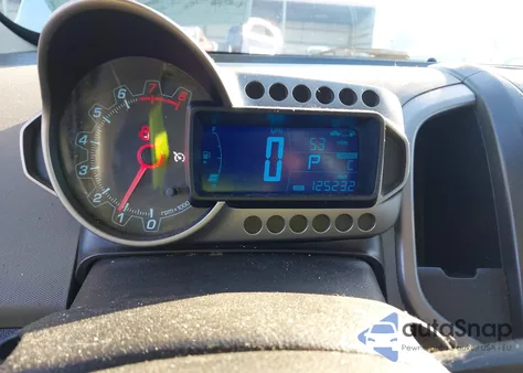 2013 Chevrolet Sonic Lt Auto z USA, uszkodzony, nr VIN 1G1JC5SH9D4257726